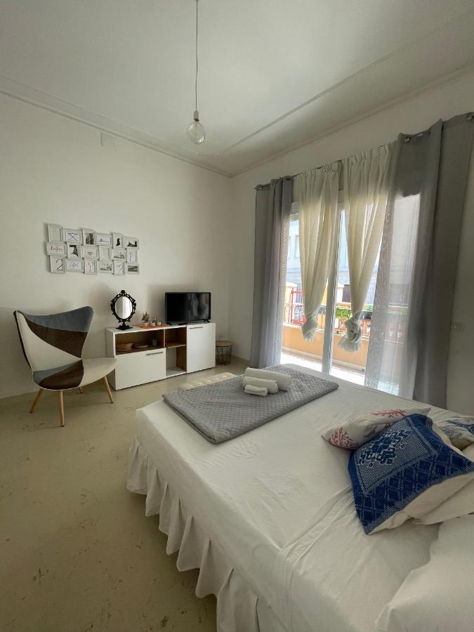 Heidi'S Apartment Альгеро Экстерьер фото